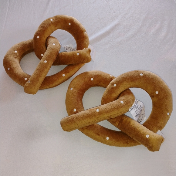 Target Pretzel Pillows x2 Snack Food Throw Pillows Bullseye's Playground Decor - Picture 1 of 10